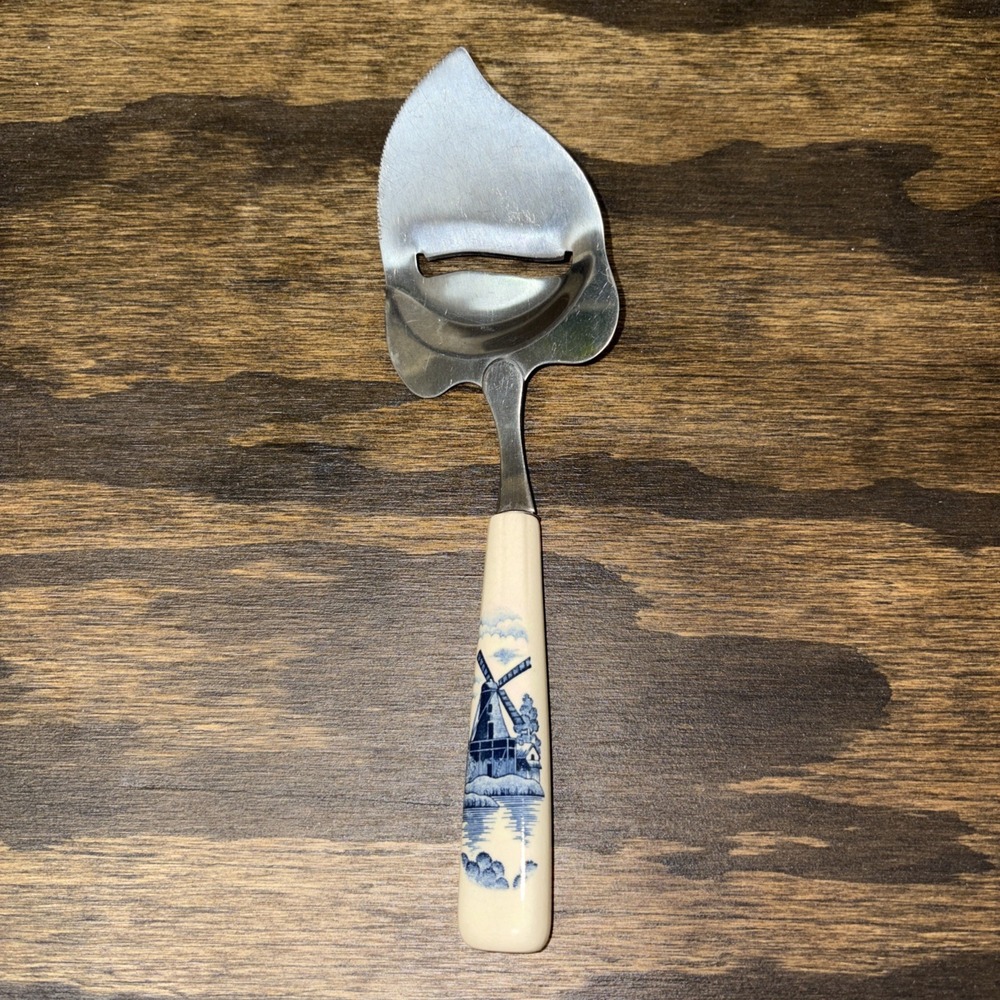 Vintage Delft Blue Holland Porcelain Stainless Cheese Slicer Dutch